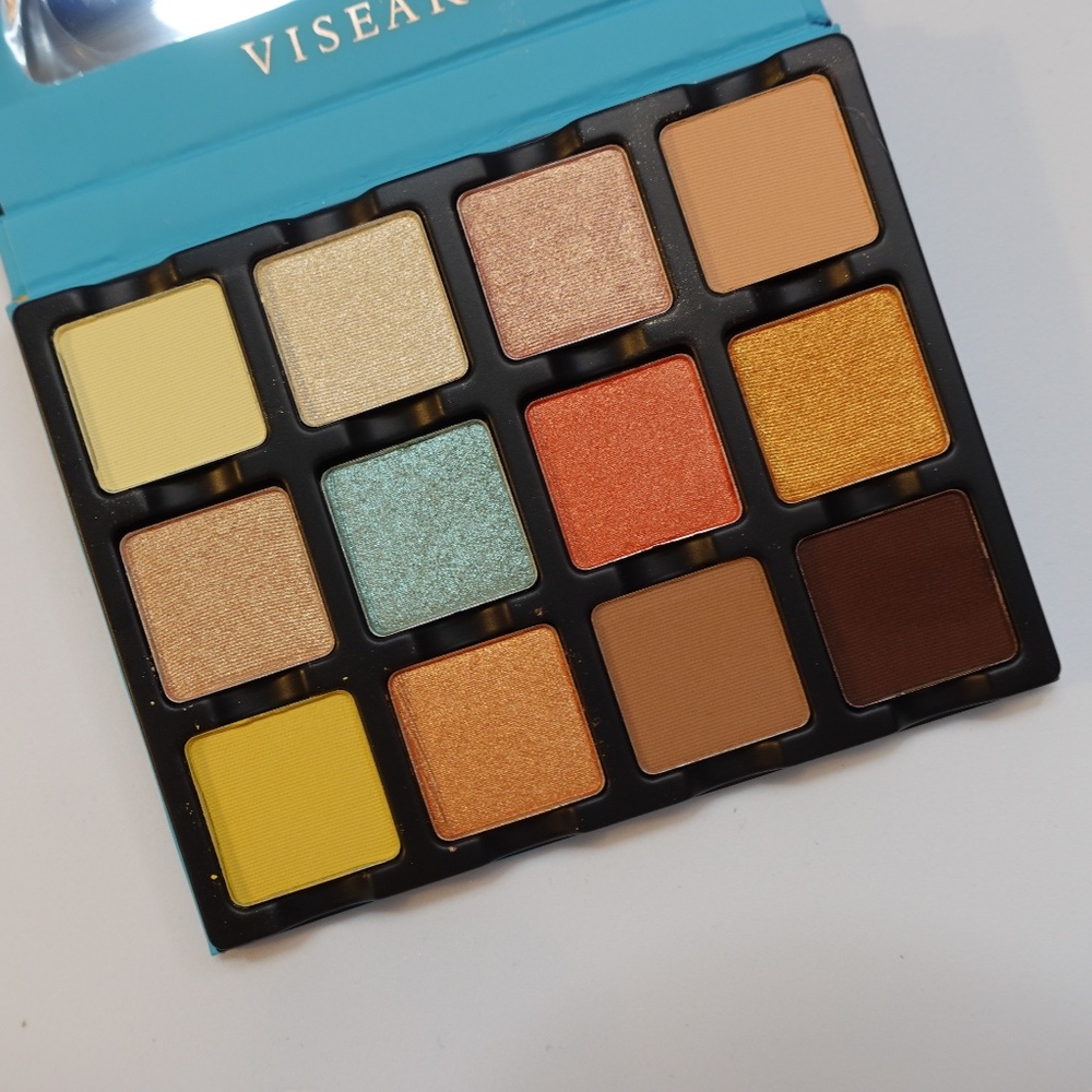 VISEART PARIS Soleil La Plage Eyeshadow Palette